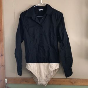 🤑Boston proper button up body suit